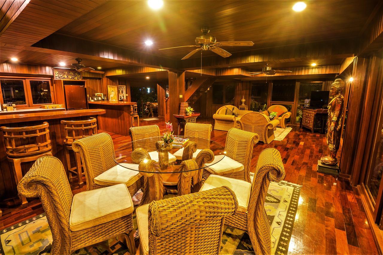 Erawan Villa Hotel Плажа Банграк Екстериор снимка
