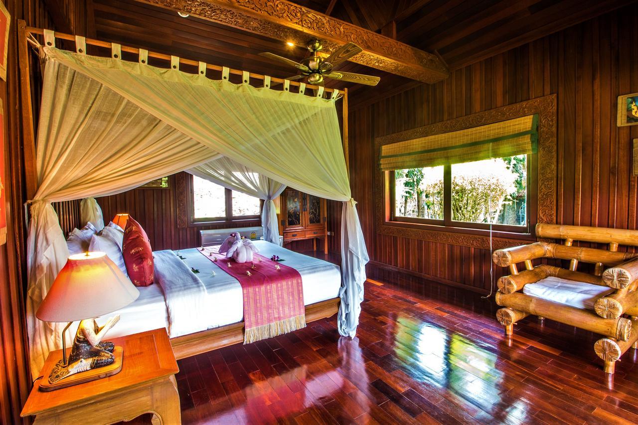 Erawan Villa Hotel Плажа Банграк Екстериор снимка