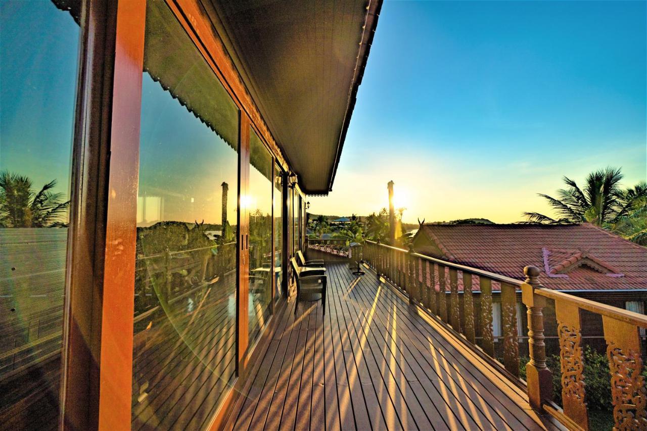 Erawan Villa Hotel Плажа Банграк Екстериор снимка