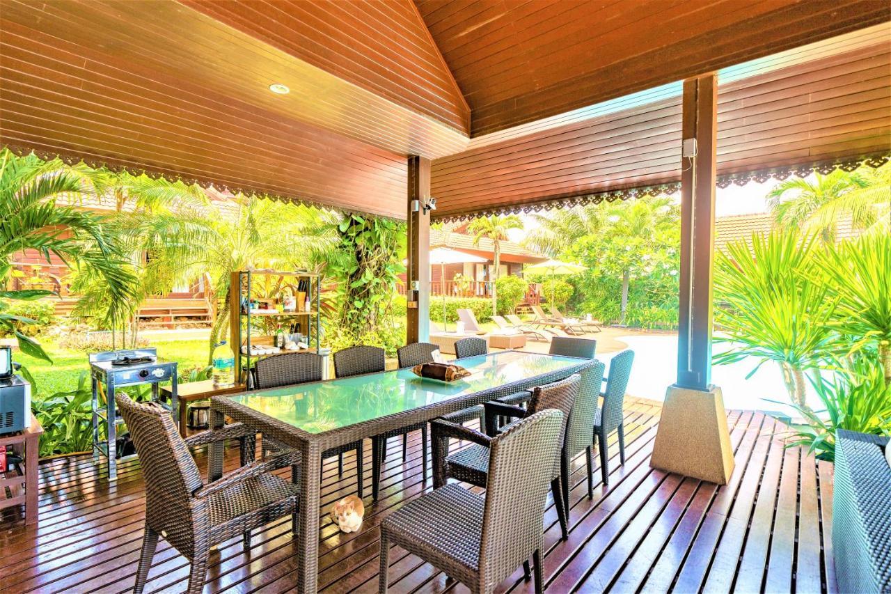 Erawan Villa Hotel Плажа Банграк Екстериор снимка